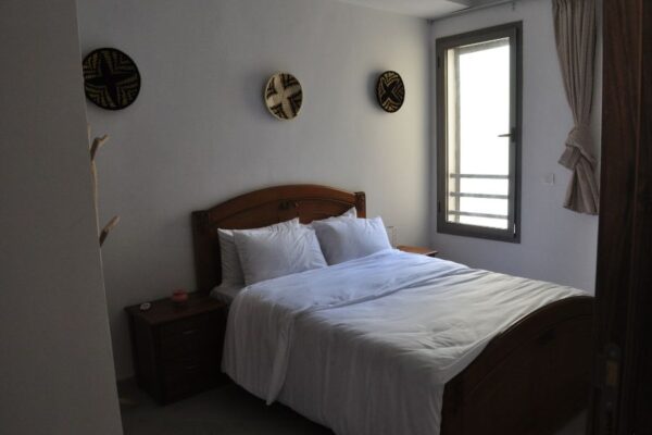 SINGLE/DOUBLE ROOM - Image 2